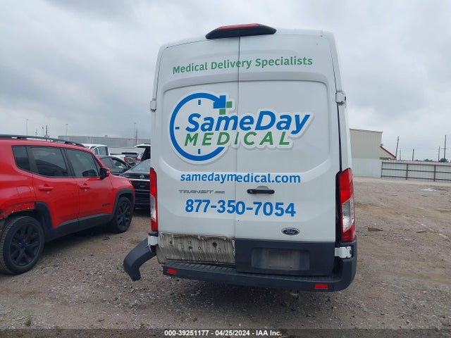 Ford Transit-350 Cargo Van 2022 1FTBW3X80NKA41065 Image 15