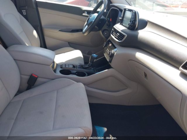 KM8J23A47KU869056 Hyundai TUCSON SE