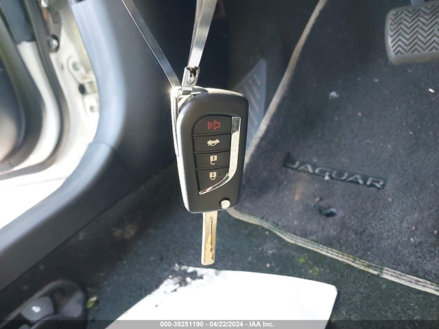 Toyota COROLLA LE 2020 JTDEPRAE0LJ040528 Image 11