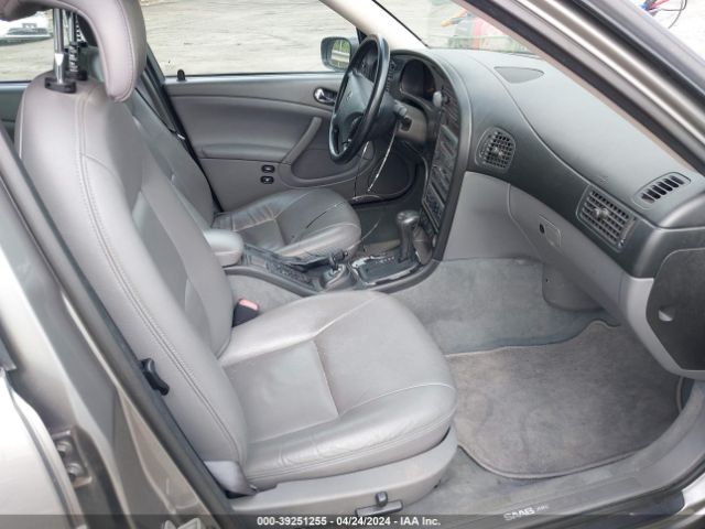 2004 SAAB 9-5 YS3ED49A843514348 Photo 4