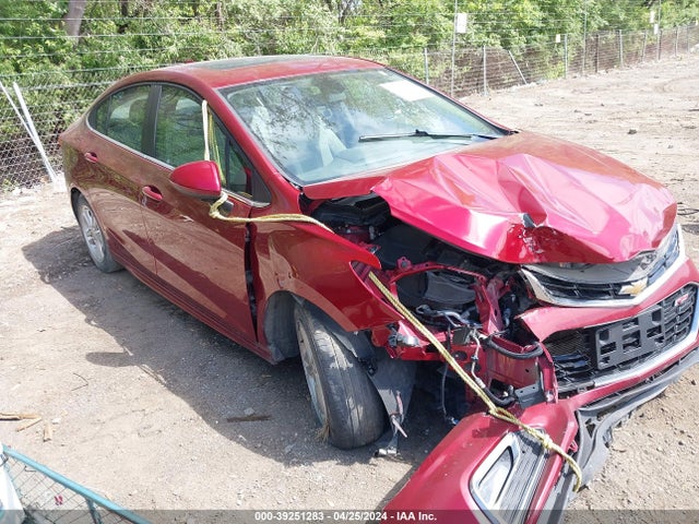 Chevrolet Cruze Lt Auto 2018 1G1BE5SM0J7149646 main image