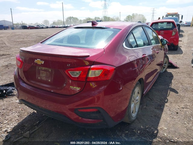 Chevrolet Cruze Lt Auto 2018 1G1BE5SM0J7149646 Image 4