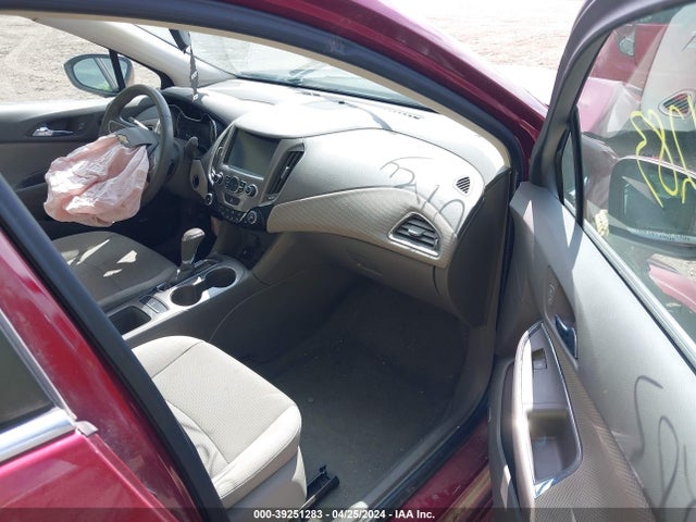Chevrolet Cruze Lt Auto 2018 1G1BE5SM0J7149646 Image 5