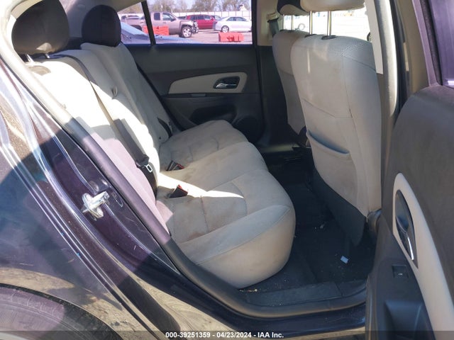 Chevrolet Cruze 1lt Auto 2015 1G1PC5SB7F7281580 Image 8