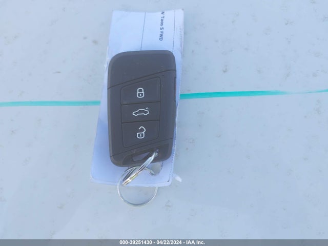 3VVCX7B27PM366210 Volkswagen Taos 1.5t S