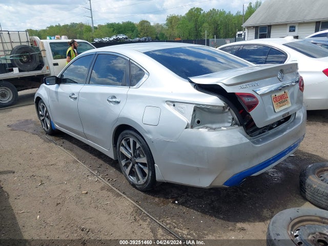 Nissan Altima 2.5 Sr 2017 1N4AL3AP4HC127438 Image 3