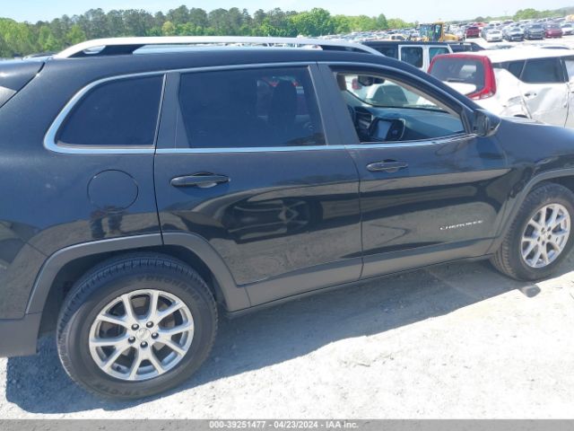 1C4PJMCS6GW227426 Jeep Cherokee Latitude