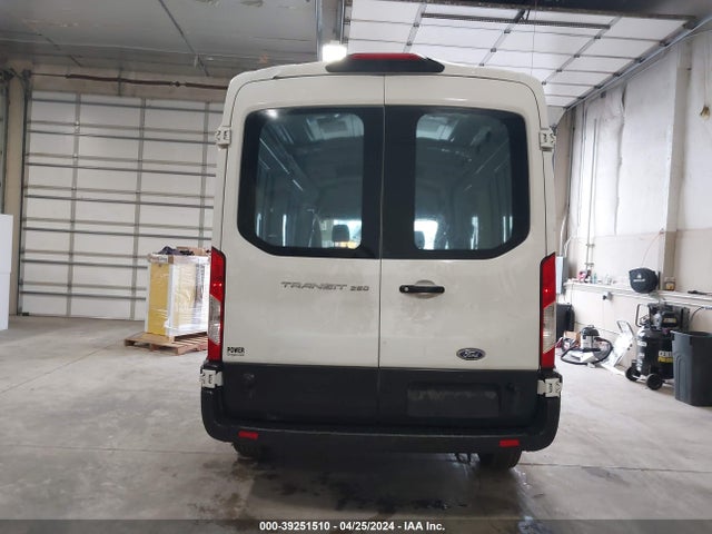 Ford Transit-250 2019 1FTYR2CM1KKB64481 Image 16