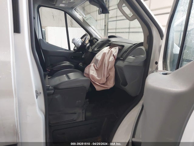 Ford Transit-250 2019 1FTYR2CM1KKB64481 Image 5