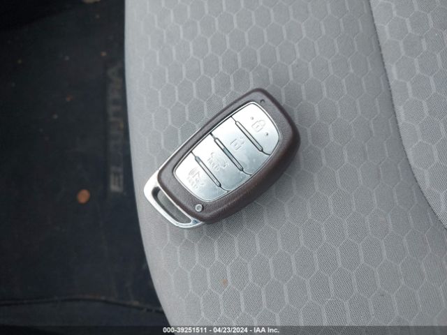5NPD84LF2KH445220 Hyundai Elantra Value Edition