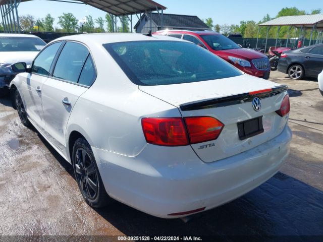3VWD17AJ6EM211106 Volkswagen Jetta 1.8t Se