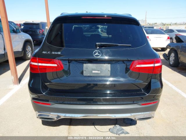 WDC0G4JB1HF245976 Mercedes-Benz GLC 300