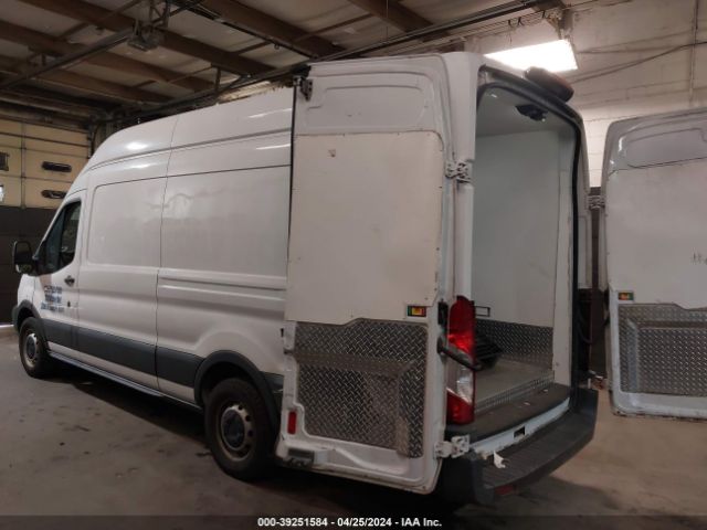 1FTYR3XG9JKA16894 Ford Transit-250