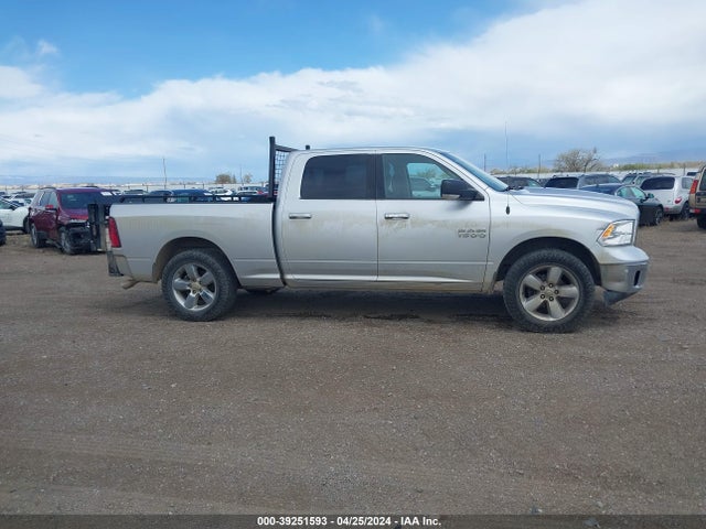1C6RR7TT1HS792128 RAM 1500 Big Horn  4x4 6'4 Box