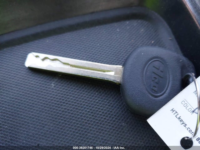 Toyota COROLLA LE 2020 JTDEPRAE8LJ093347 Image 11