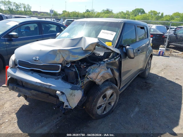 KIA Soul 2015 KNDJN2A25F7132785 Image 2