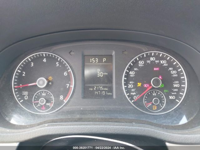 1VWAT7A32FC045118 Volkswagen Passat 1.8t Wolfsburg Edition