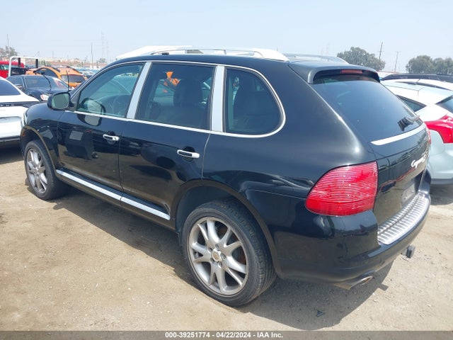 2005 PORSCHE CAYENNE WP1AB29P55LA64999 Photo 2