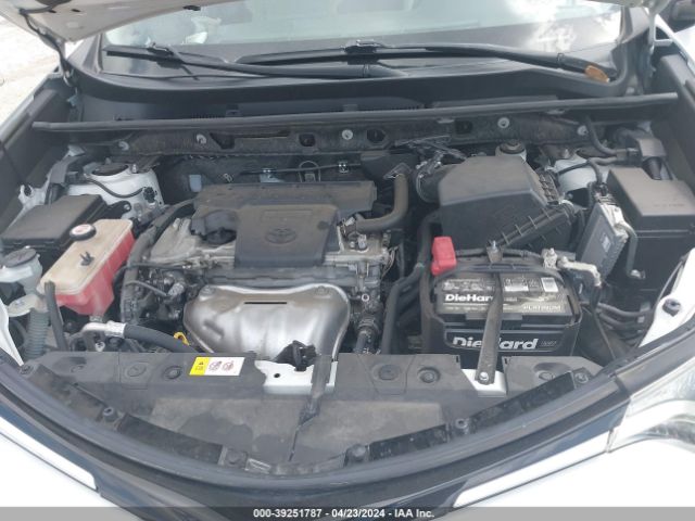 JTMWFREV4JJ160783 Toyota Rav4 Xle