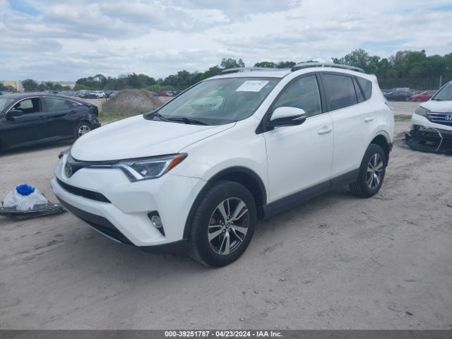 JTMWFREV4JJ160783 Toyota Rav4 Xle