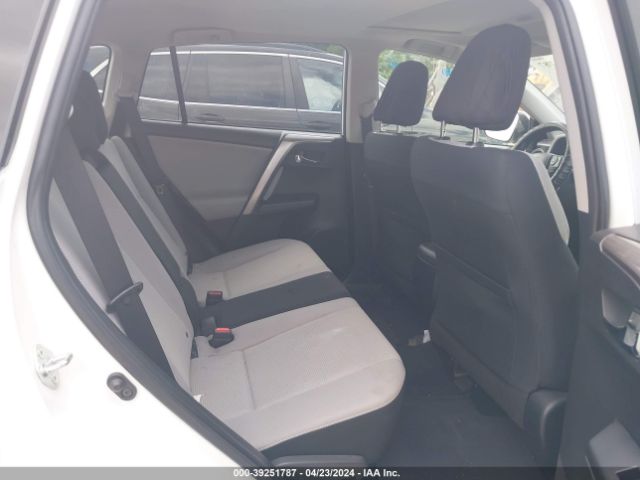 JTMWFREV4JJ160783 Toyota Rav4 Xle