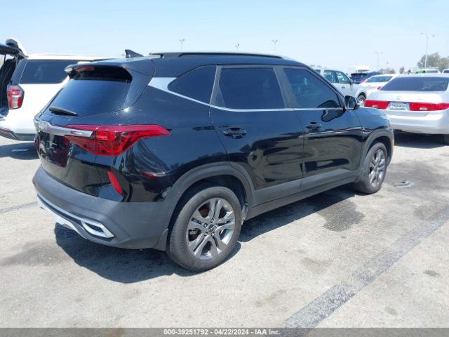 KNDEU2AA7P7380422 KIA SELTOS S