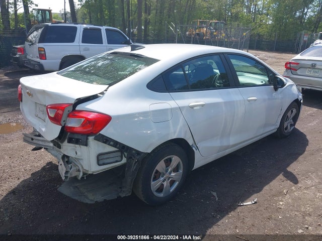 Chevrolet Cruze Ls Auto 2017 1G1BC5SM1H7253644 Image 4