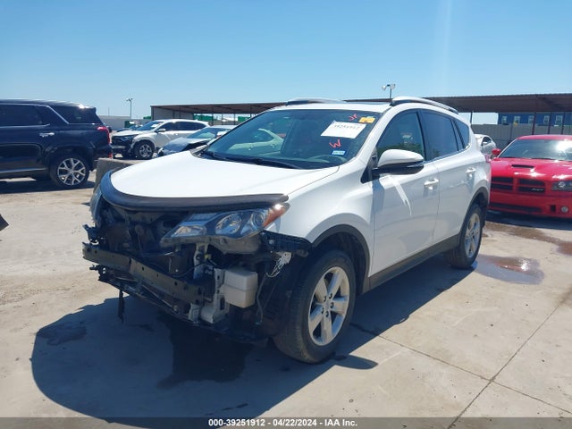 Toyota Rav4 Xle 2014 JTMRFREV5ED095279 Image 2