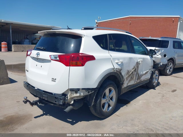 Toyota Rav4 Xle 2014 JTMRFREV5ED095279 Image 4