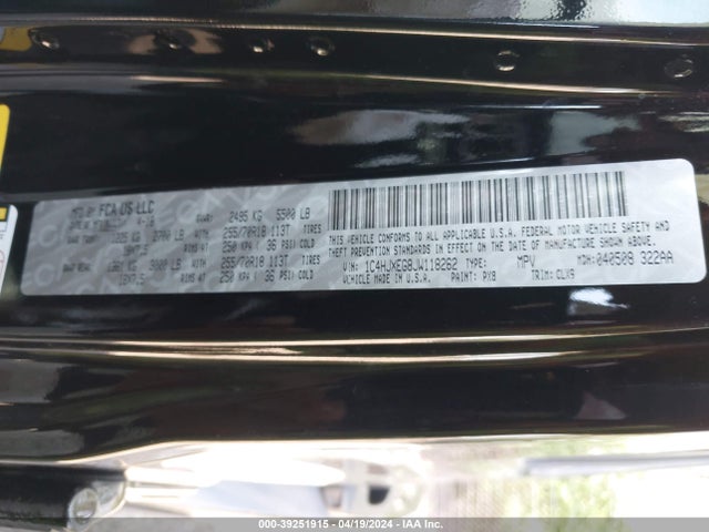 1C4HJXEG8JW118262 Jeep Wrangler Unlimited Sahara 4x4