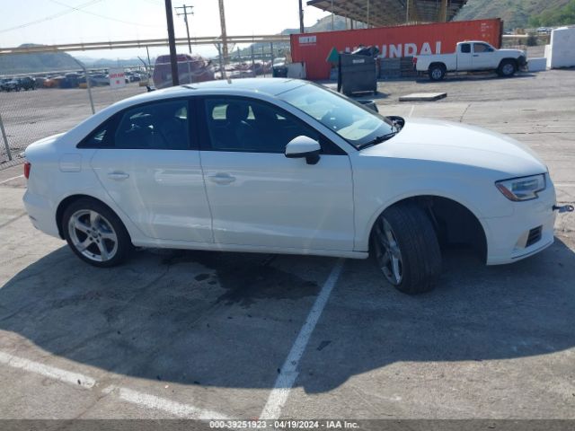 WAUBEGFF1K1018225 Audi A3 45 Premium