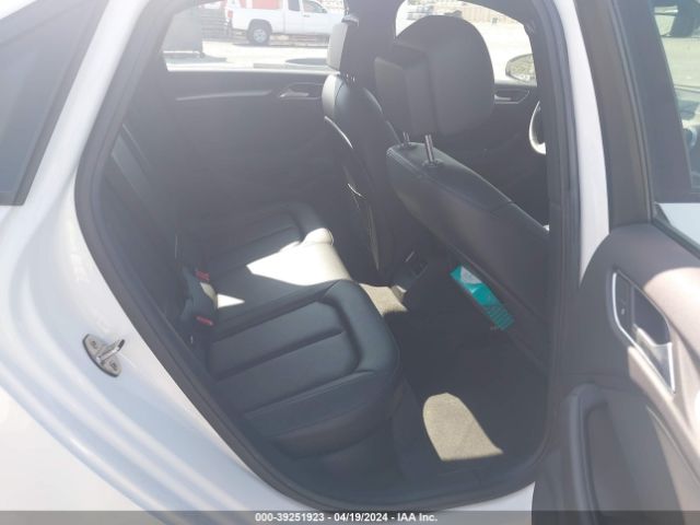 WAUBEGFF1K1018225 Audi A3 45 Premium