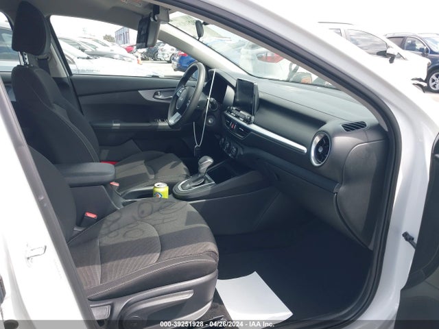 KIA Forte Lxs 2022 3KPF24ADXNE466434 Image 5