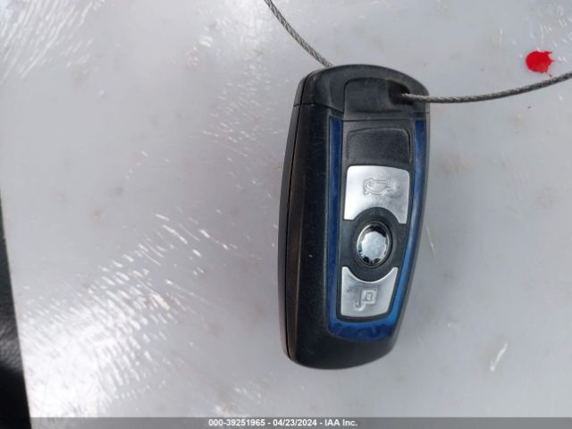 WBA1M1C5XFV393701 BMW M235