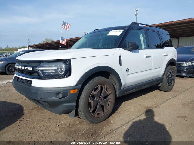 Ford Bronco Sport Outer Banks 2021 3FMCR9C65MRA02027 Image 2