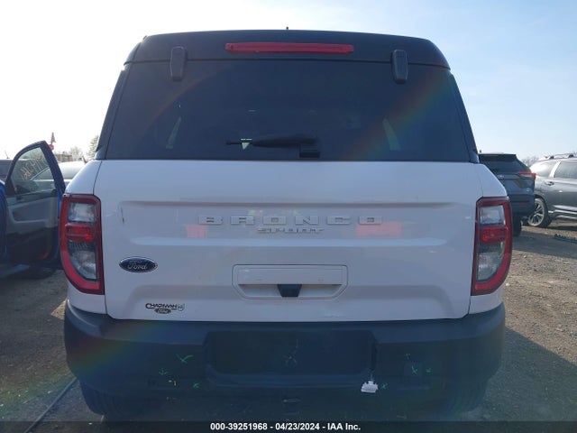 Ford Bronco Sport Outer Banks 2021 3FMCR9C65MRA02027 Image 6
