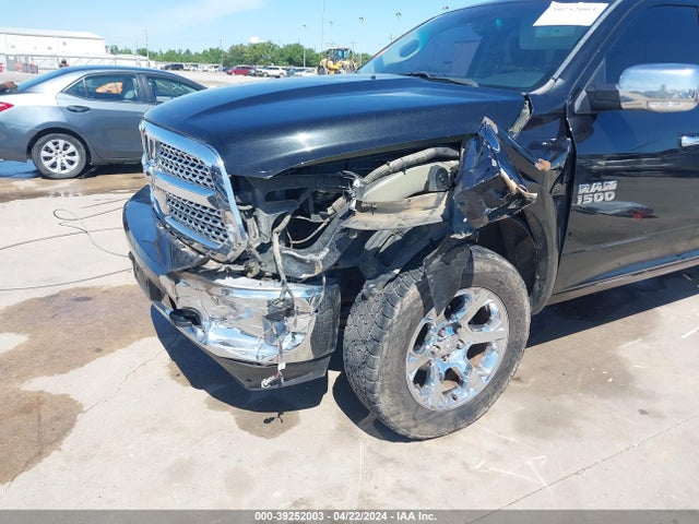 1C6RR7NT0HS853207 RAM 1500 Laramie  4x4 5'7 Box