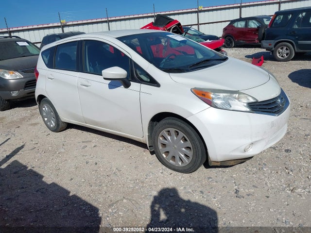 Nissan Versa Note Sv 2015 3N1CE2CPXFL389246 Image 1
