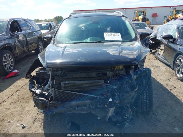 Ford Escape Titanium 2018 1FMCU9J98JUA98669 Image 13