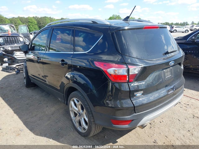 Ford Escape Titanium 2018 1FMCU9J98JUA98669 Image 3