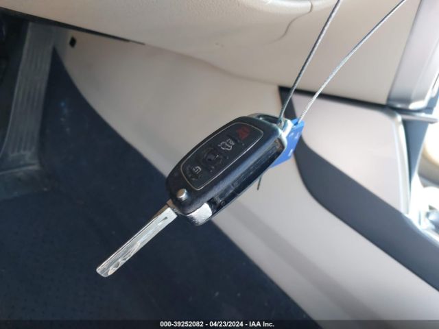 5NPE24AF8HH557201 Hyundai SONATA SE