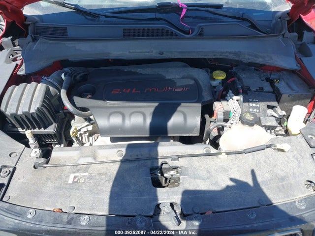 3C4NJDBB8JT142903 Jeep Compass Latitude 4x4