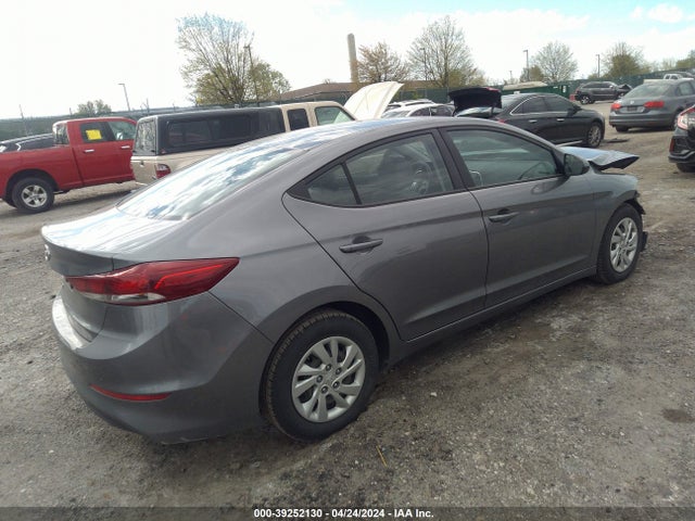 Hyundai ELANTRA SE 2018 5NPD74LF0JH274548 Image 4