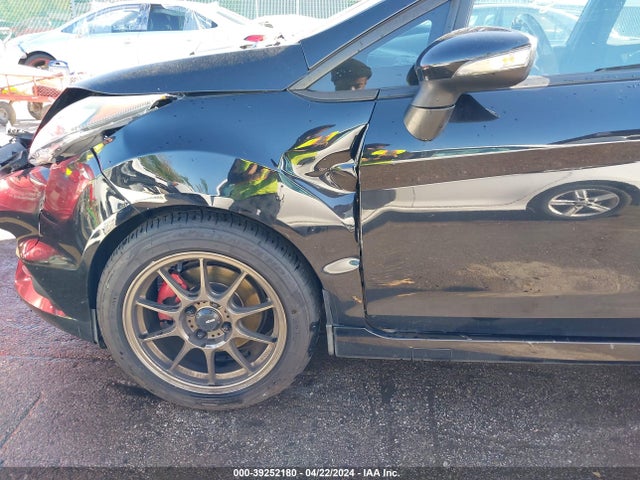Ford FIESTA ST 2016 3FADP4GX3GM148230 Image 19