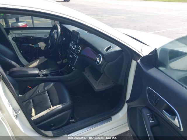 WDDSJ4EBXEN151807 Mercedes-Benz CLA 250