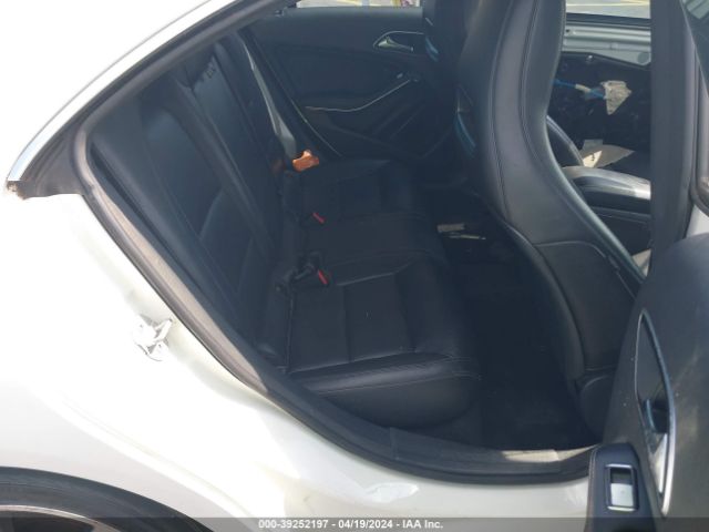 WDDSJ4EBXEN151807 Mercedes-Benz CLA 250