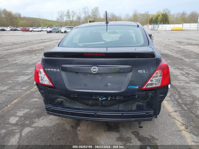 3N1CN7AP3FL927611 Nissan Versa 1.6 Sl