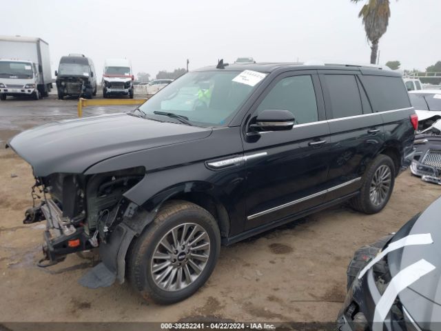5LMJJ2NTXMEL05071 Lincoln Navigator Standard
