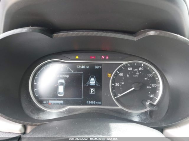 3N1CN8EV8ML895296 Nissan Versa Sv Xtronic Cvt