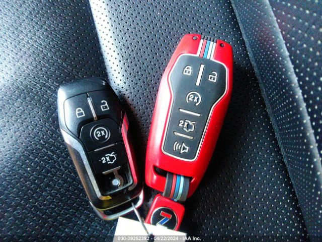 1FM5K8F82GGA27600 Ford Explorer Limited